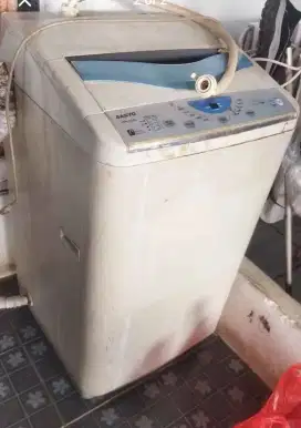 Mesin cuci sanyo ASW 85SB