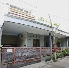 RUMAH MEWAH DI TAMAN GALAXY INDAH