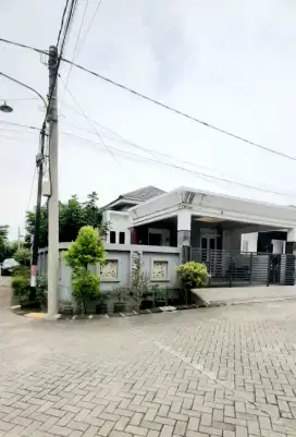 DIJUAL RUMAH di Grand Depok City