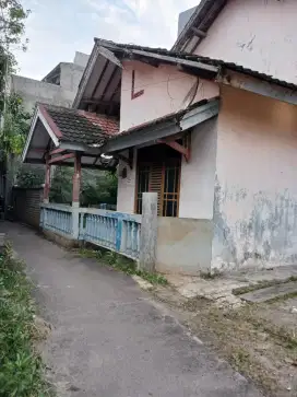 Rumah strategis di pondok aren NEGO