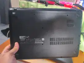 Jual laptop bekas mrk lenovo