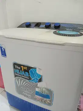 Mesin cuci merk aqua 7 kg