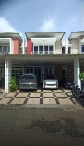 DIJUAL CEPAT RUMAH 2,5 LT SEMI FURNISH CLUSTER PALM SUMMARECON BEKASI