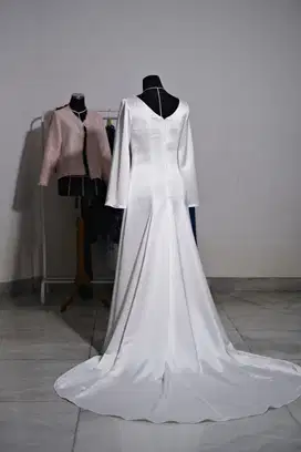 Penjahit Wanita usia 35-50 th pengalaman butik 5 th