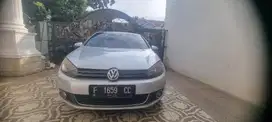 Volkswagen Golf 2010 Bensin
