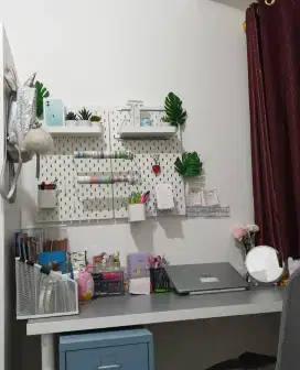 Meja Kerja Ikea 120x50cm kondisi 99%