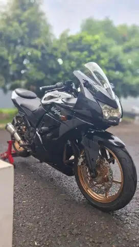 Ninja 250 karbu