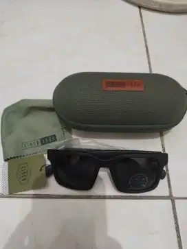 Kacamata eiger black new