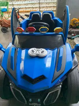 Mobil aki anak exotic 4x4 jumbo