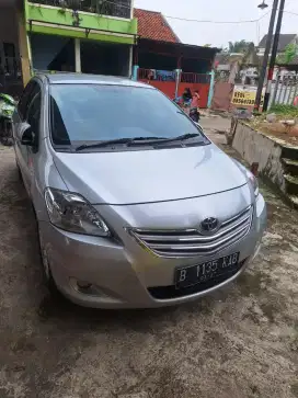 Jual Toyota vios tahun 2012...ful Lset