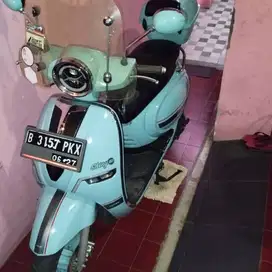 Beneli keeway shiny 150 matic model vespa