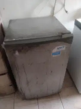 Dijual murah kulkas
