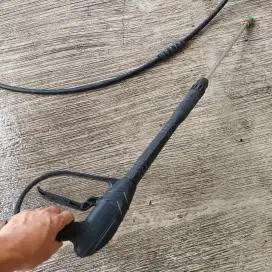 Operator Cuci Motor