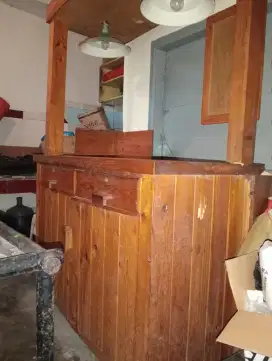 Jual Booth kayu bekas monster ice bland
