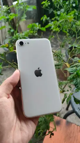 Dijual Murah/TT Iphone SE GEN 3 2022 256GB IBOX Normal Mulus No Minus