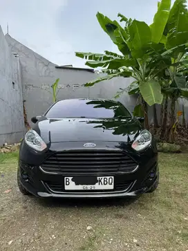 FORD FIEASTA S 1500 CC NIK 2014 AT WARNA HITAM METALIK