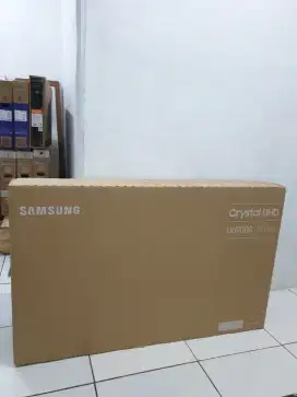 SAMSUNG SmartTV digital 43 inch 4K UHD. Baru