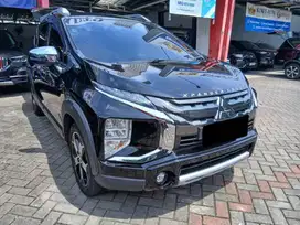 Tdp 30 jt nego XPANDER CROSS PREMIUM PACKAGE 1.5 AT 2021 HITAM SEGER
