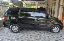 Toyota Avanza 2012