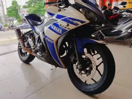 Yamaha R25 OLD TRAFFORD 2014 GRESS