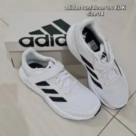 Adidas Run falcon 3.0 Size 25-26 NEW