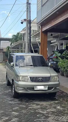 Kijang LGX 2002 AT 2.0 Luxury (New Model)