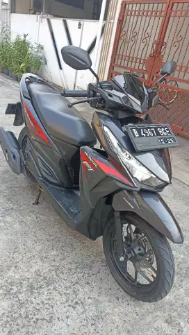 Honda Vario 125 LED tahun 2015.