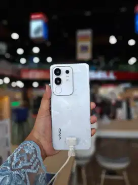 BESTSELLER HP TERBARU VIVO Y29