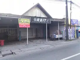 Disewakan Rumah Toko Pinggir jalan