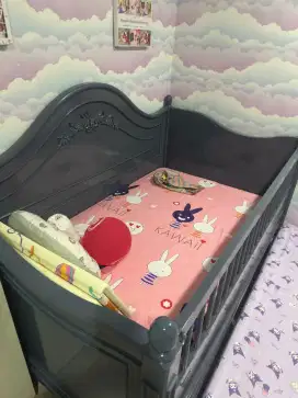 Kasur bayi besar