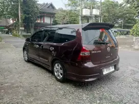 Grand Livina Matic Ultimate 2011