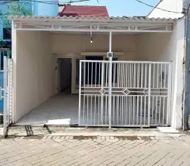 Rumah Strategis Baru Renovasi di Wonorejo Indah Timur Rungkut Surabaya