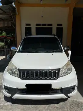 Dijual toyota rush 2014