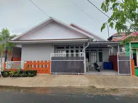 Rumah komplek taekwondo permai jalur 3 no4