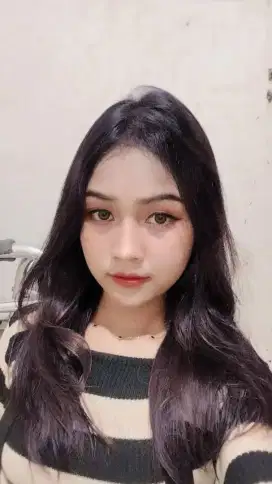 Mencari pekerjaan Onlen shop/Waiters/Helper/Kasir