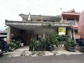 Rumah Semi Kosan.