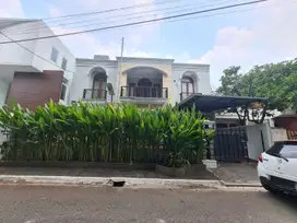 Pondok Indah Luas 257 Rumah Rapih Terawat Dalam Komplek