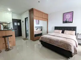 For Rent Studio Big size Apartemen Tamansari Semanggi