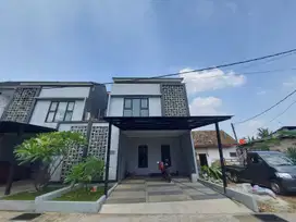 Lebak Bulus brand new dalam townhouse karang tengah