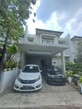 Lebak Bulus serenia hills luas 144 komplek premium