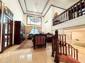 Pondok Indah Luas 730 Cantik Dan Terawat