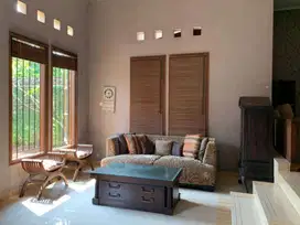 Cinere, Luas 396, Rumah Balinese Style Dengan Private Swimming Pool