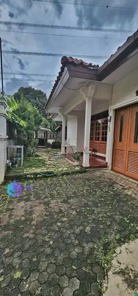 FURNISHED  RUMAH SIAP HUNI 1 LANTAI DALAM KOMPLEK MEGAPOLITAN CINERE