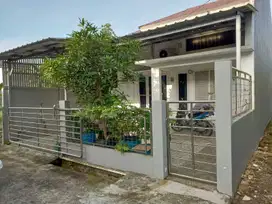 DIJUAL RUMAH KOMPLEK VILLA ROSALIA SUKARAMI PALEMBANG