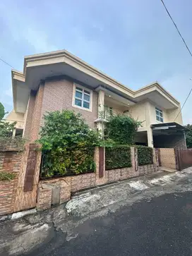 Di Jual Rumah Mewah Jakarta Selatan