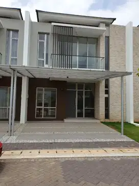 Rumah Bagus Baru di PIK  Disewakan