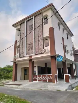 Kos eksklusif 4 lantai pusat kota Purwokerto, dekat kampus UNSOED