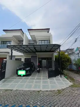 rumah cantik 2 lt hook dekat danau kerinci sawojajar dan tol