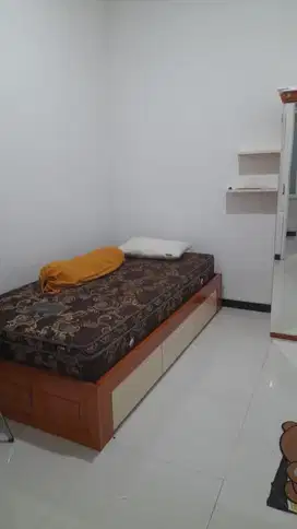 Dijual Cepat Rumah Kost 20 Kamar Sigura Gura dekat Kampus UB Malang