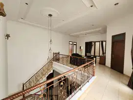 Sale Rumah Taman Surya2